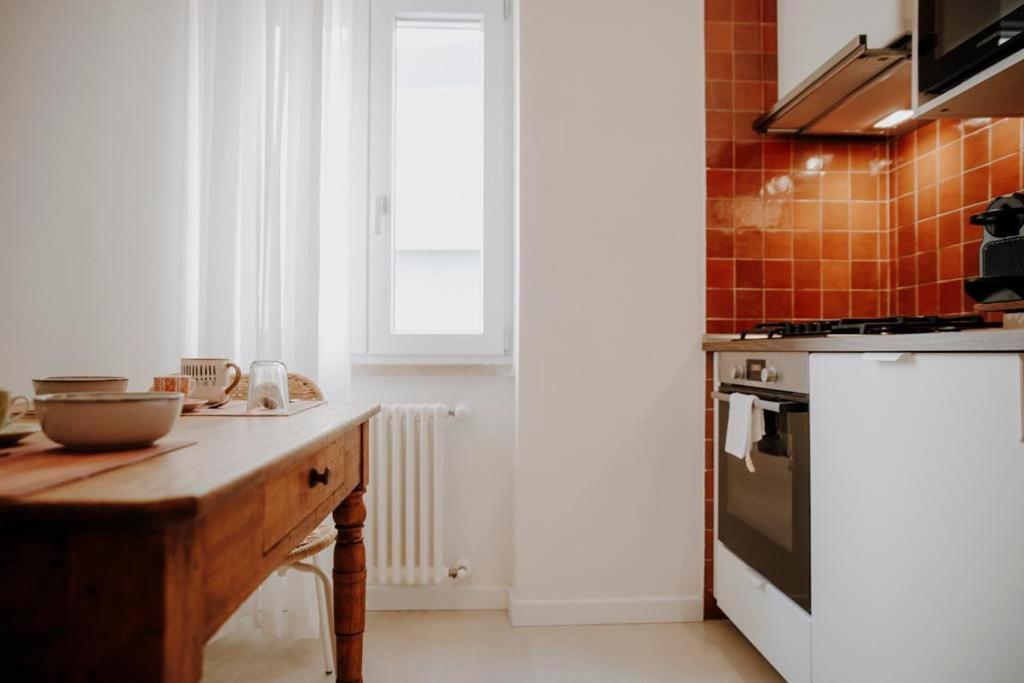 Petrarca17 Guest House A Due Passi Dal Mare Terracina Εξωτερικό φωτογραφία
