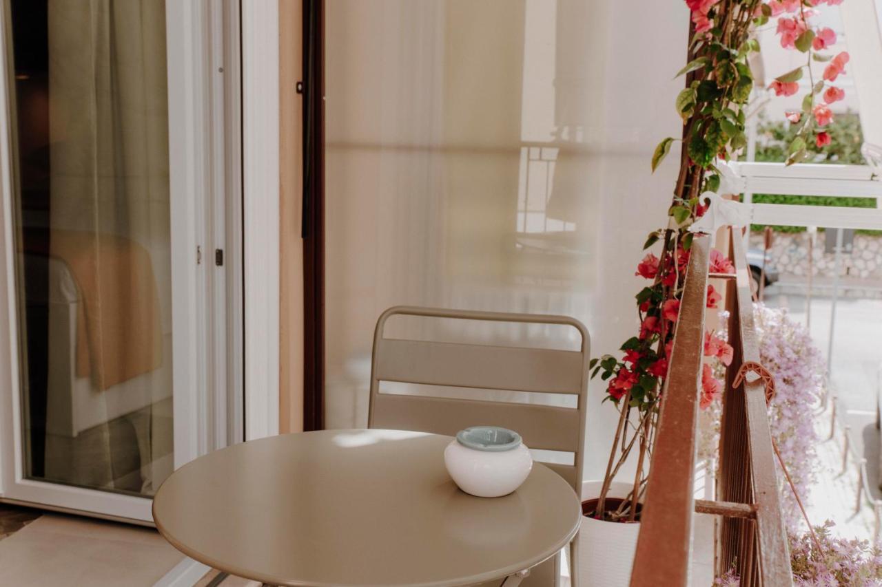 Petrarca17 Guest House A Due Passi Dal Mare Terracina Εξωτερικό φωτογραφία